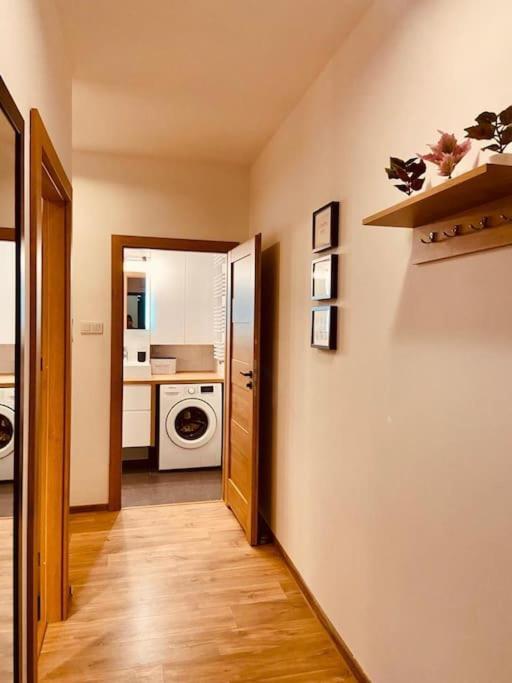 Spacious,Stylish And Comfortable 2 Room Apartment With Million Dollar View Warszawa Eksteriør bilde